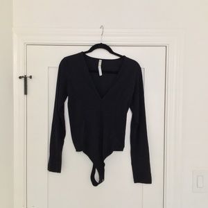 FREE PEOPLE V-Neck bodysuit
